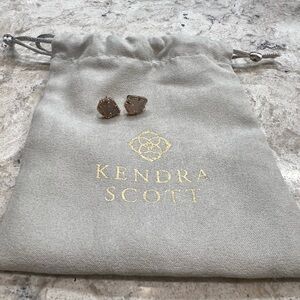 Kendra Scott stud earrings: rose gold